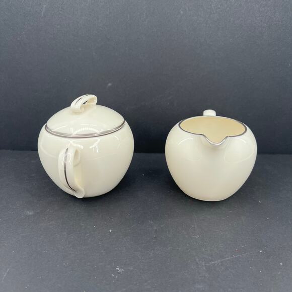 Lenox Platinum Hand Decorated Salt sugar bowl with lid and creamer - Picture 6 of 9